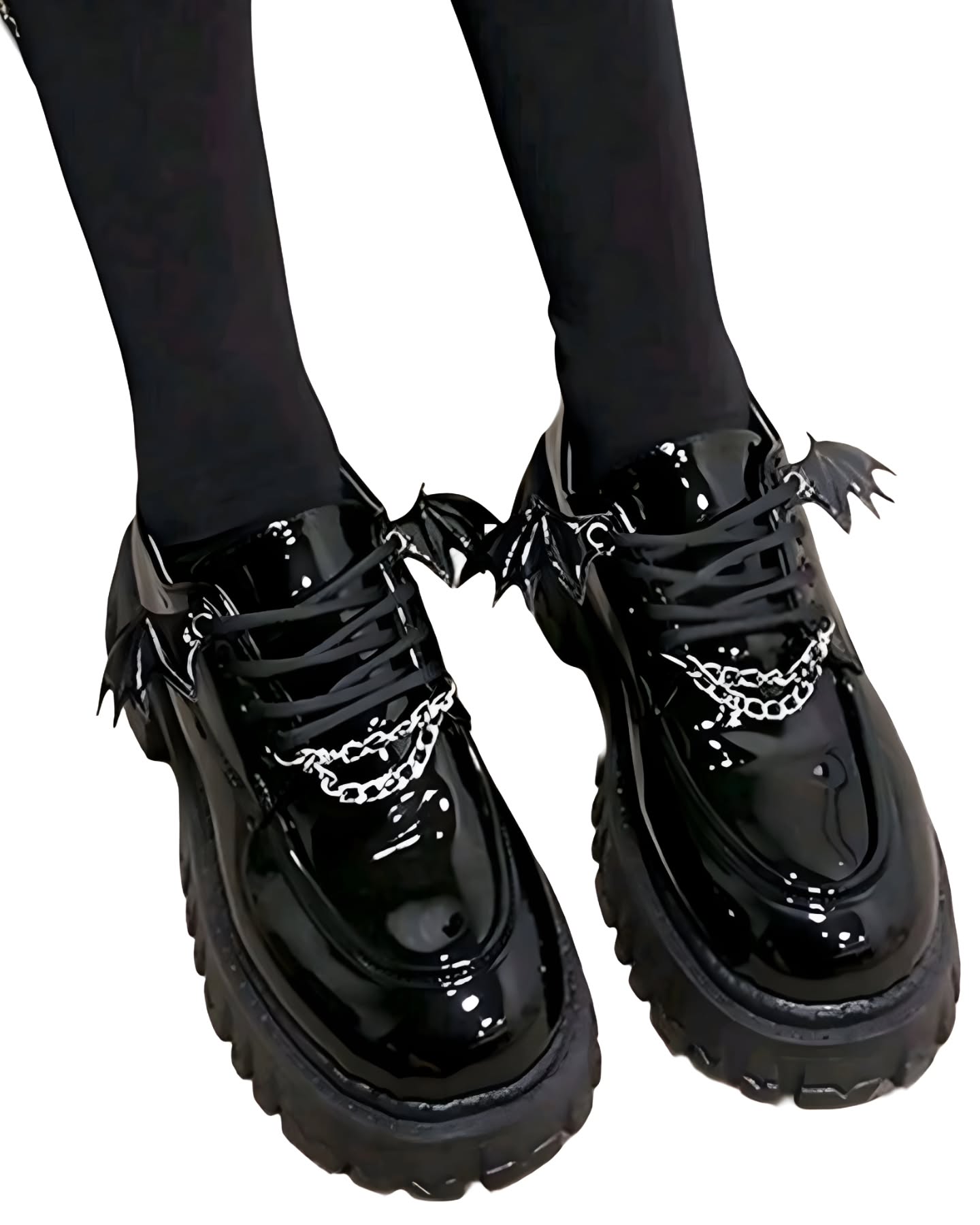 Zapatos negros patentes con alas estilo mocasín
