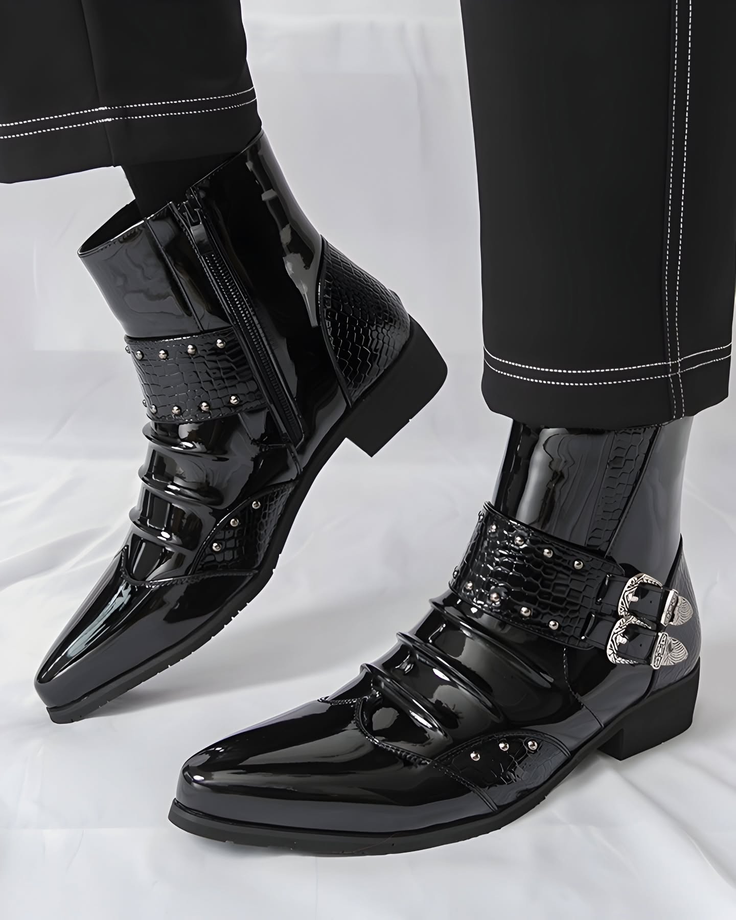 botas patente negro de pullas super goth