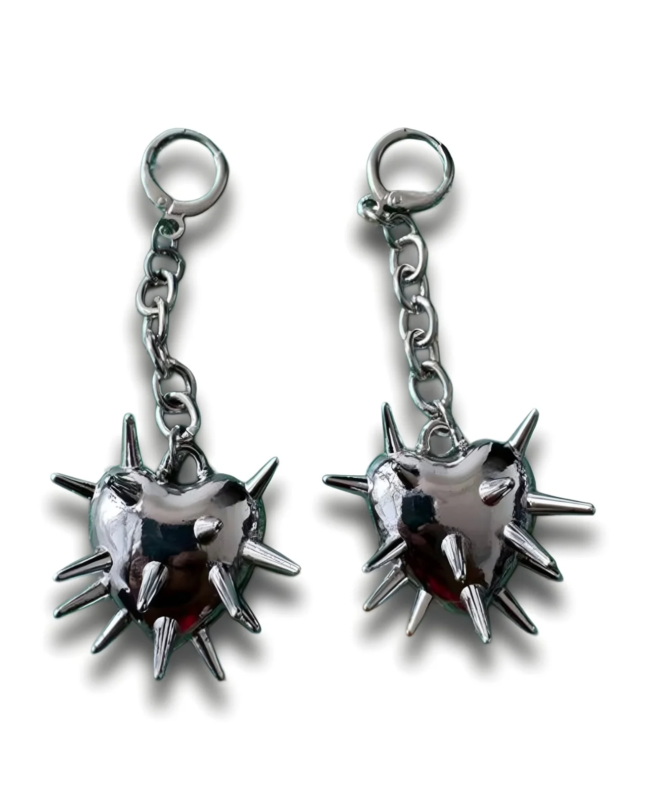 Aretes Plateados De Corazón Punk