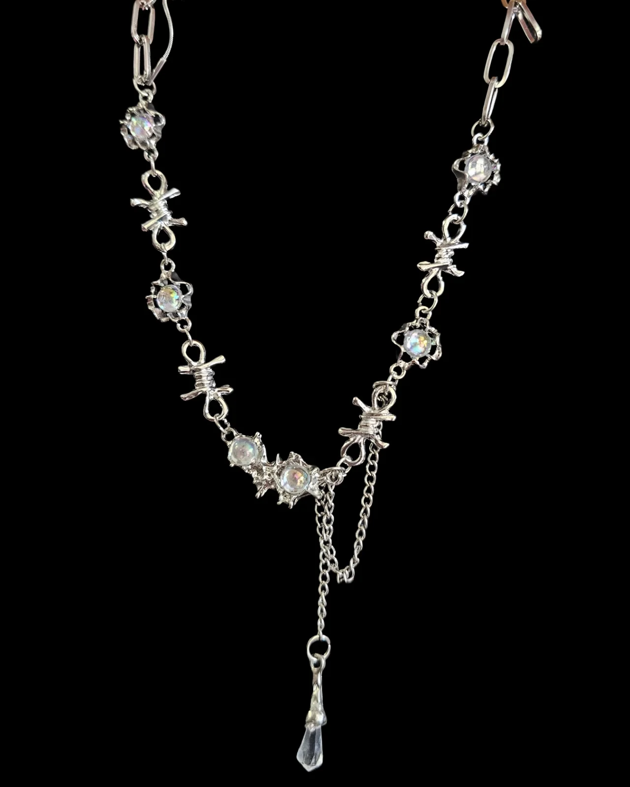 Collar Plateado Y2k Con Piedra Tornasol Y Cadena